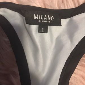 Milano Tops - Milano Di Rouge Sports Bra Milano Tops - Milano Di Rouge Sports Bra